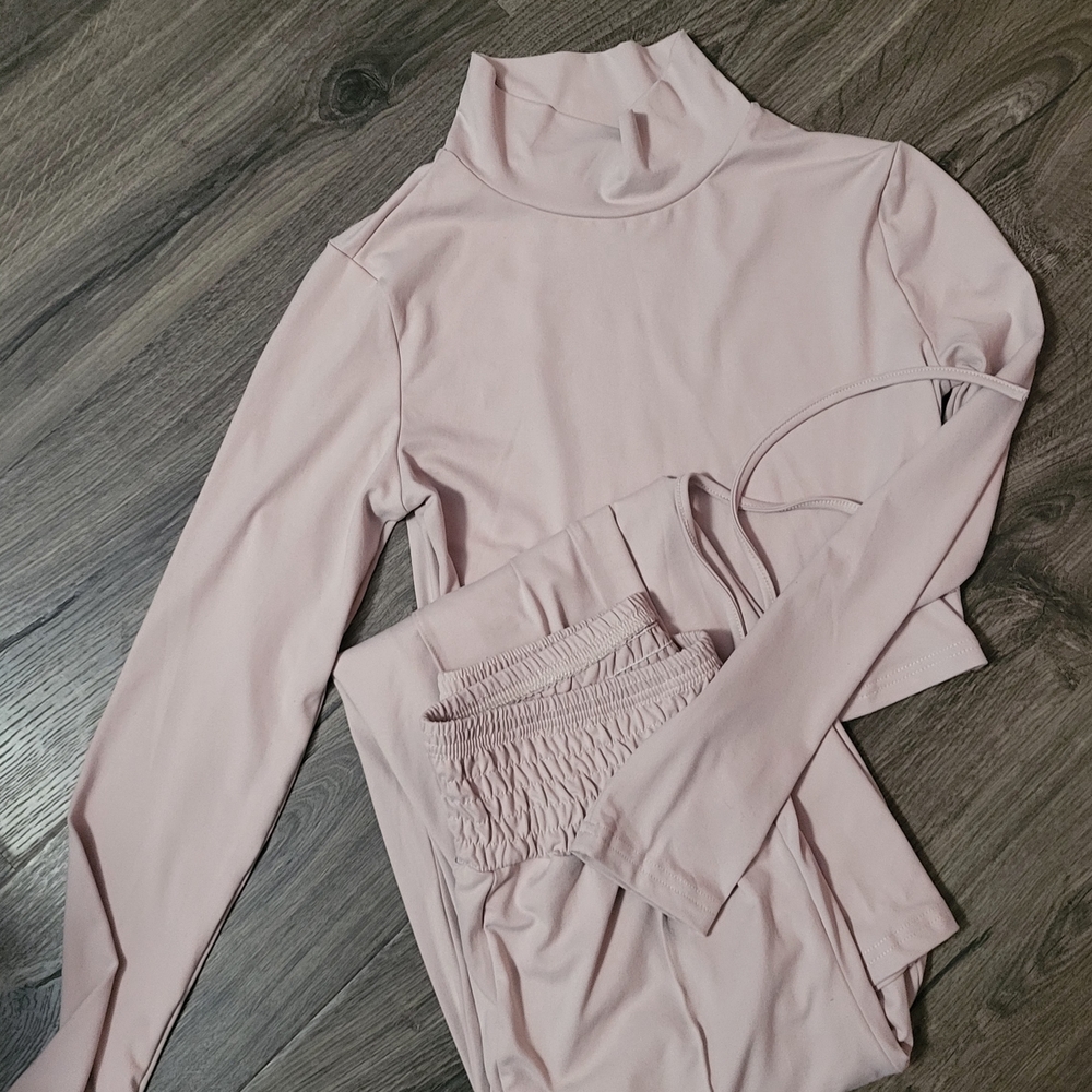 Stylish Lavender Two-Piece Set - image 2